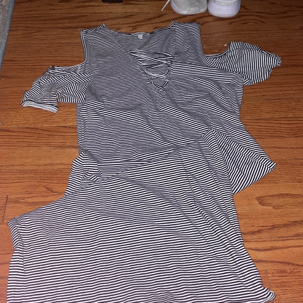 deep V stripe dress with cold shoulder